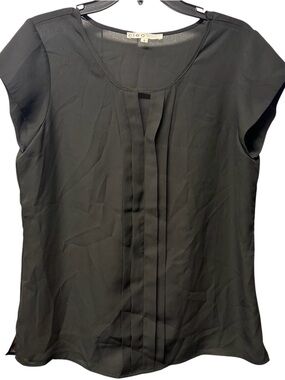 Cleo Black Cap Sleeve Pleated Front Blouse M